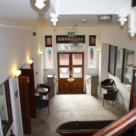 Uno Hotel Thames Maidenhead Zewnętrze zdjęcie