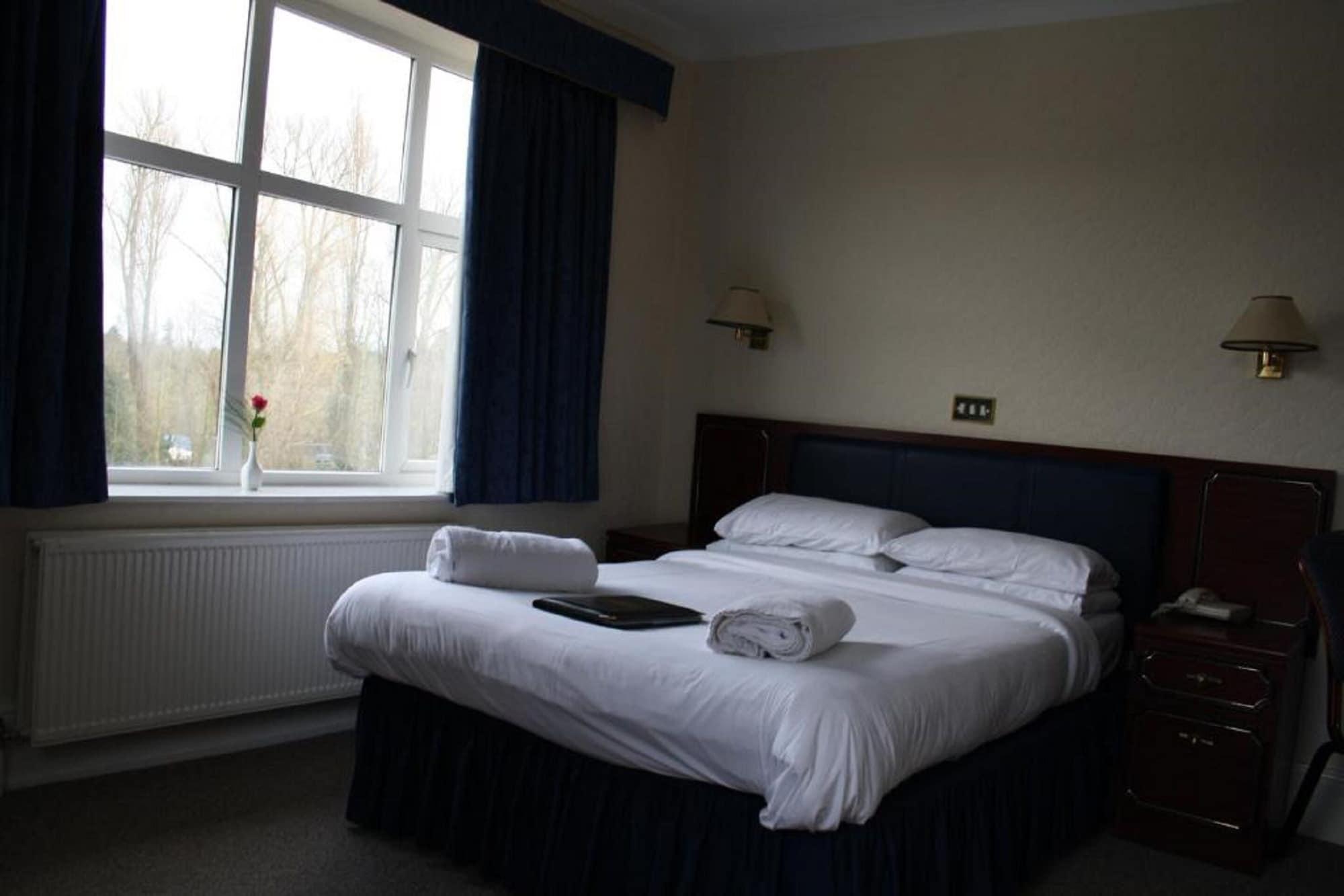 Uno Hotel Thames Maidenhead Zewnętrze zdjęcie