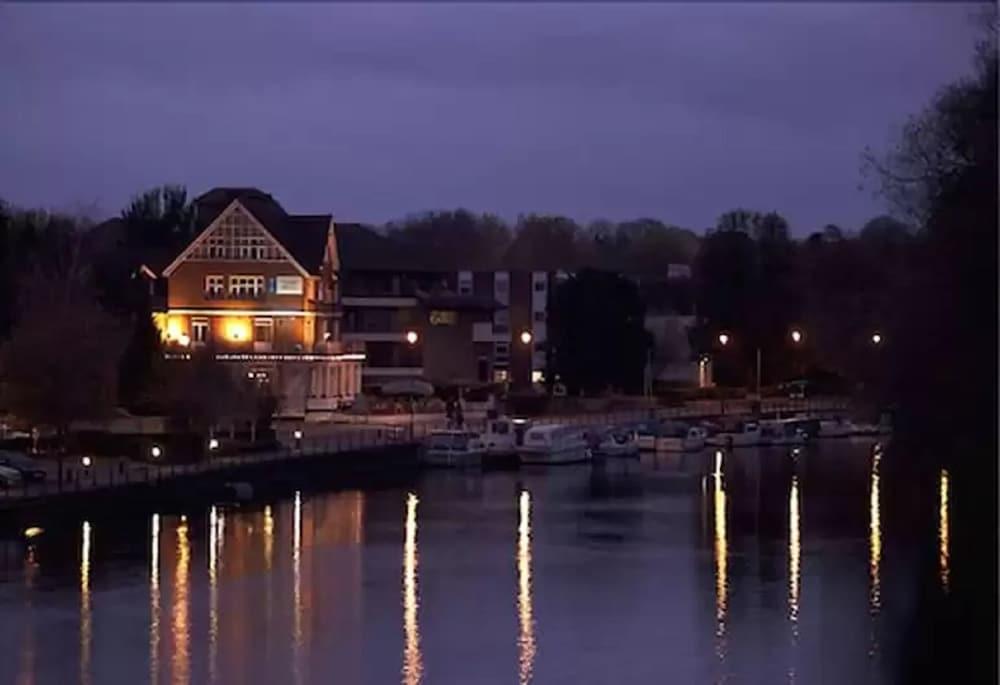 Uno Hotel Thames Maidenhead Zewnętrze zdjęcie