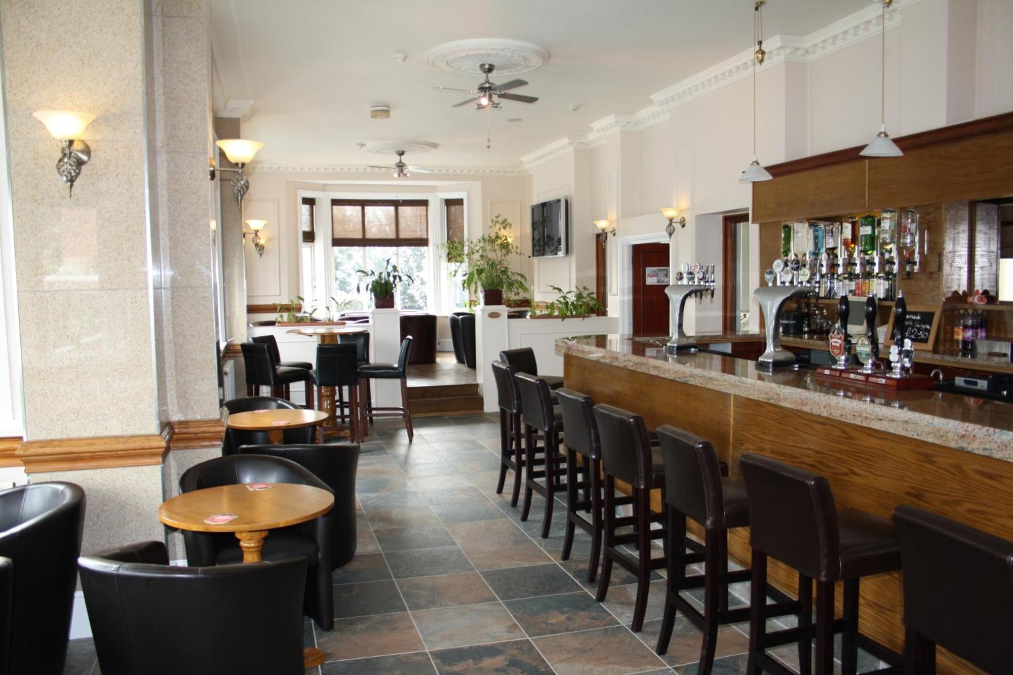 Uno Hotel Thames Maidenhead Zewnętrze zdjęcie