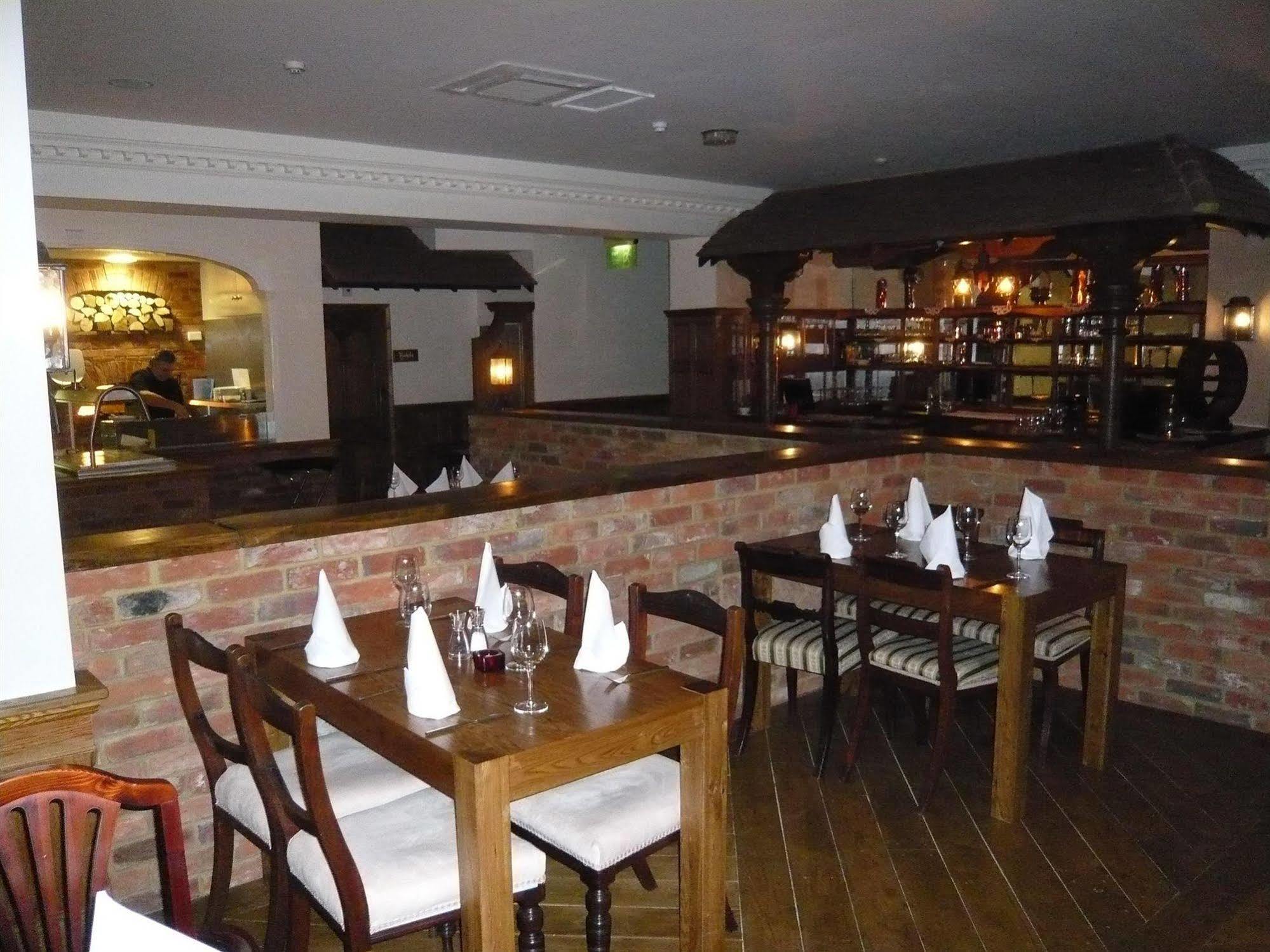 Uno Hotel Thames Maidenhead Zewnętrze zdjęcie