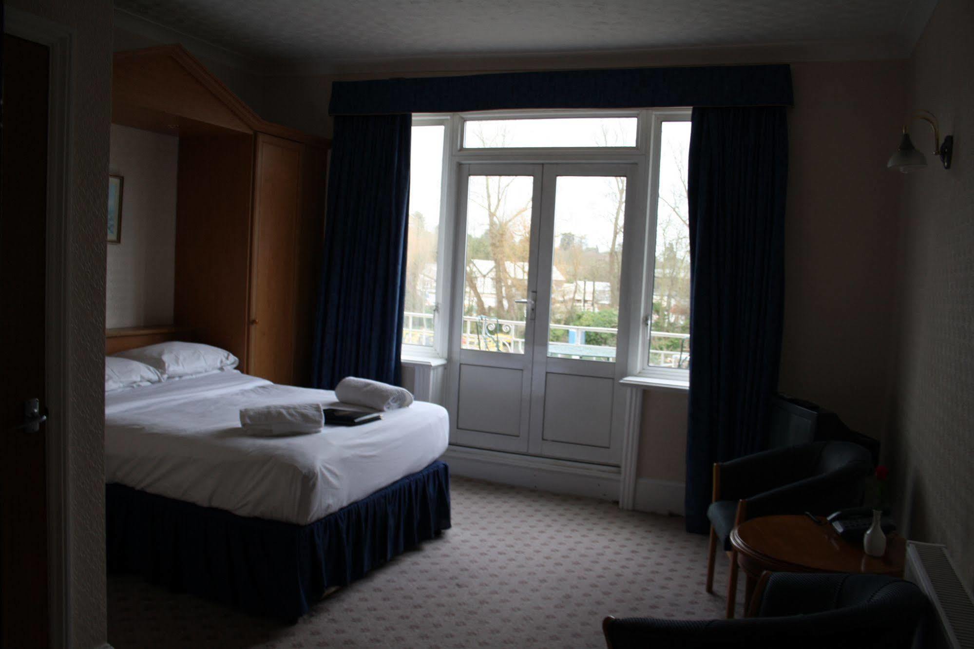 Uno Hotel Thames Maidenhead Zewnętrze zdjęcie